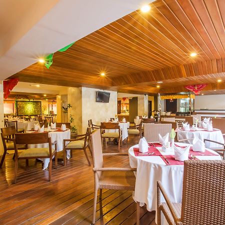 Royal Regantris Kuta Hotell Kuta Lombok Exteriör bild