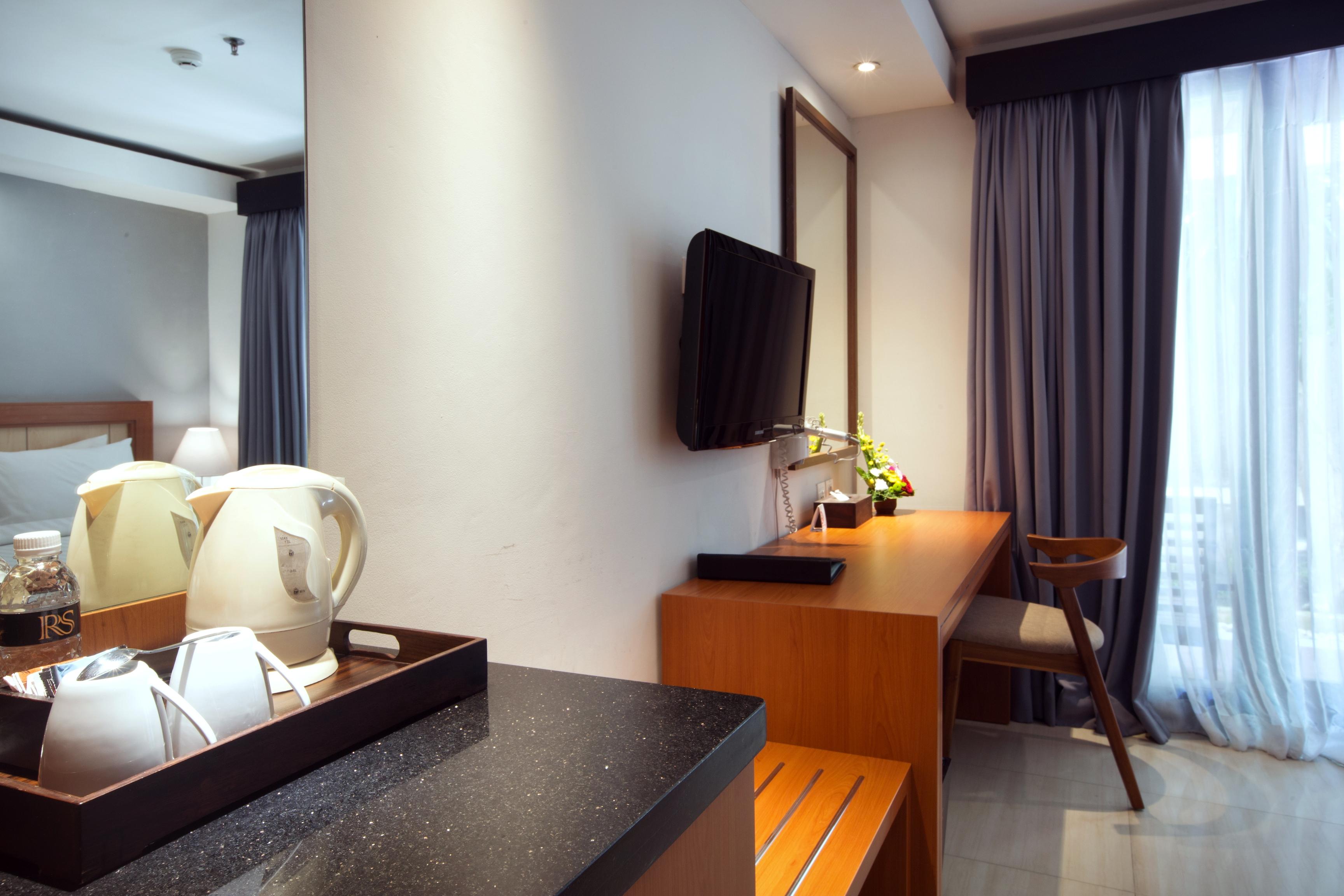 Royal Regantris Kuta Hotell Kuta Lombok Exteriör bild
