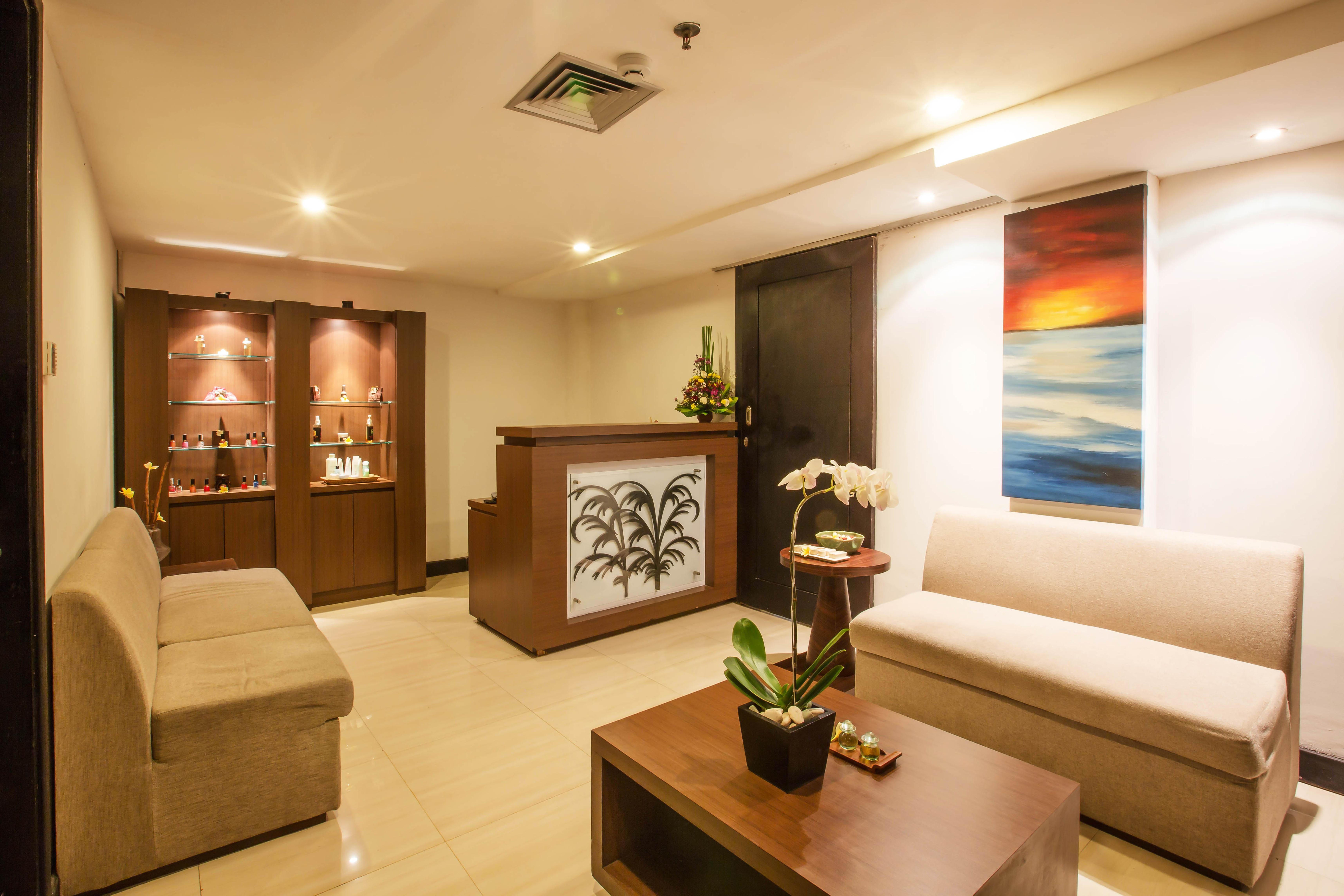 Royal Regantris Kuta Hotell Kuta Lombok Exteriör bild
