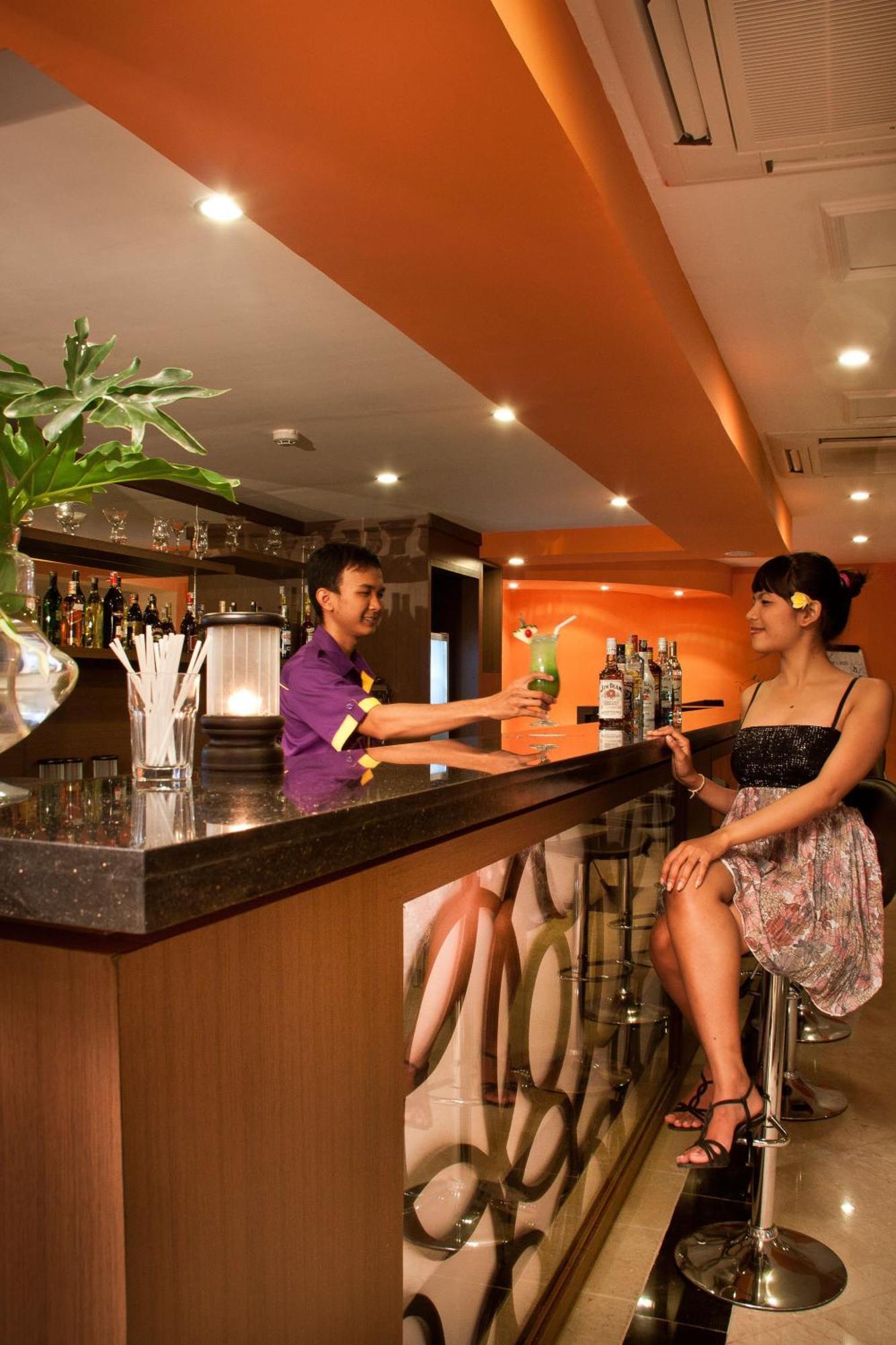 Royal Regantris Kuta Hotell Kuta Lombok Exteriör bild
