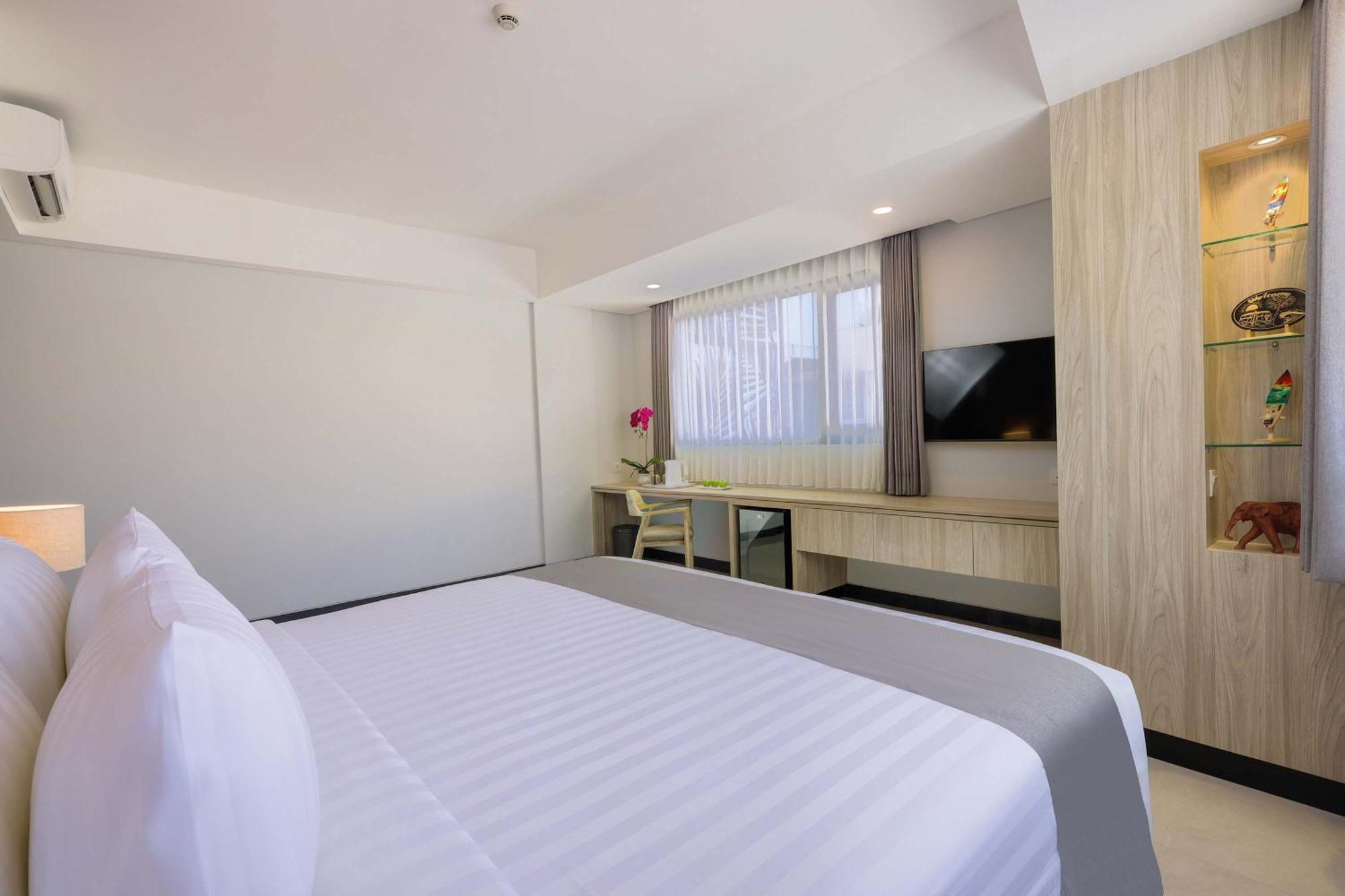Royal Regantris Kuta Hotell Kuta Lombok Exteriör bild