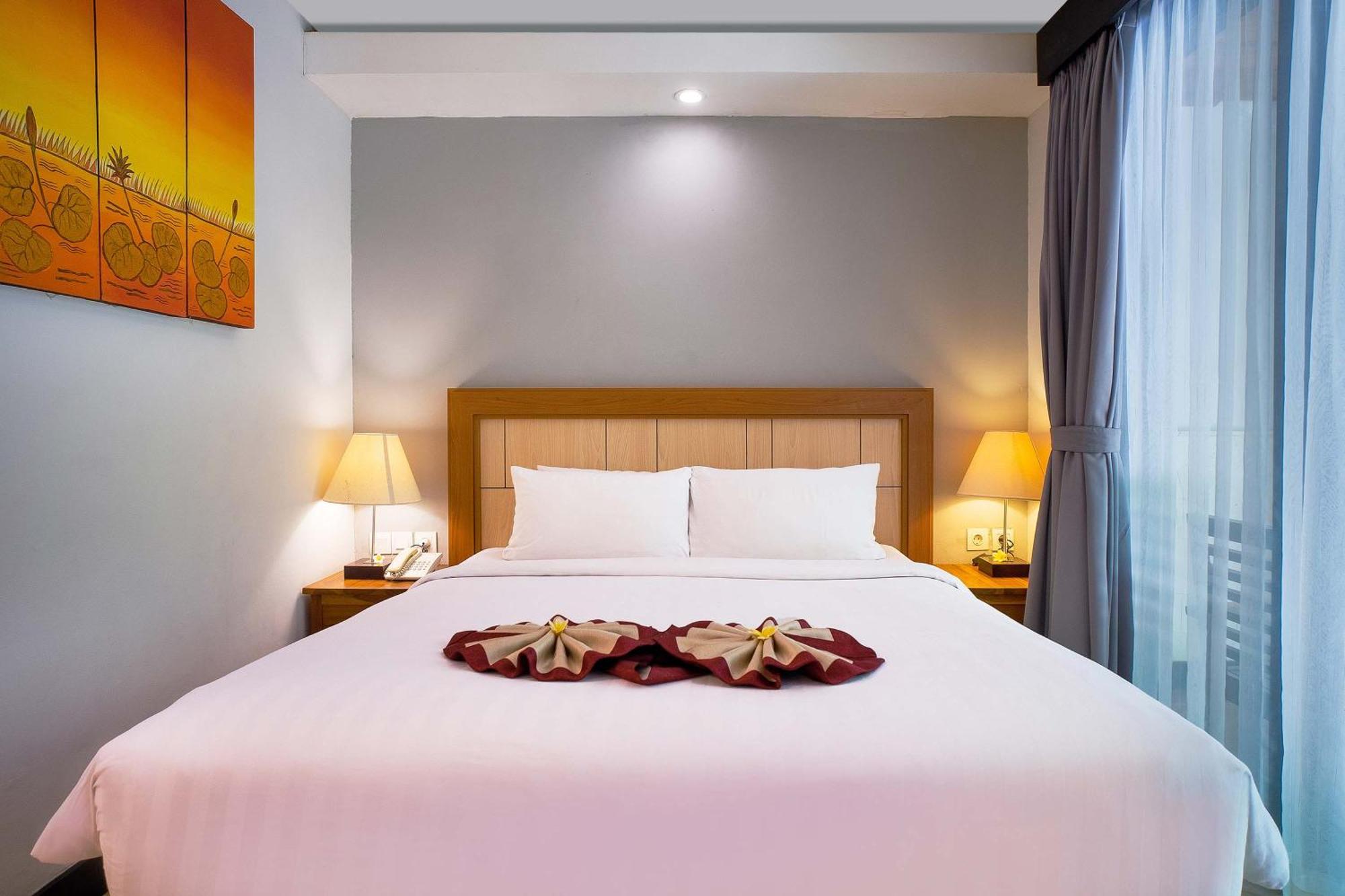 Royal Regantris Kuta Hotell Kuta Lombok Exteriör bild