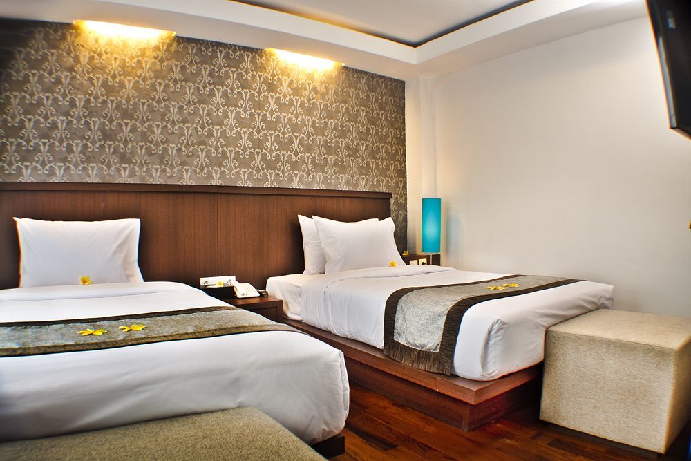 Royal Regantris Kuta Hotell Kuta Lombok Exteriör bild