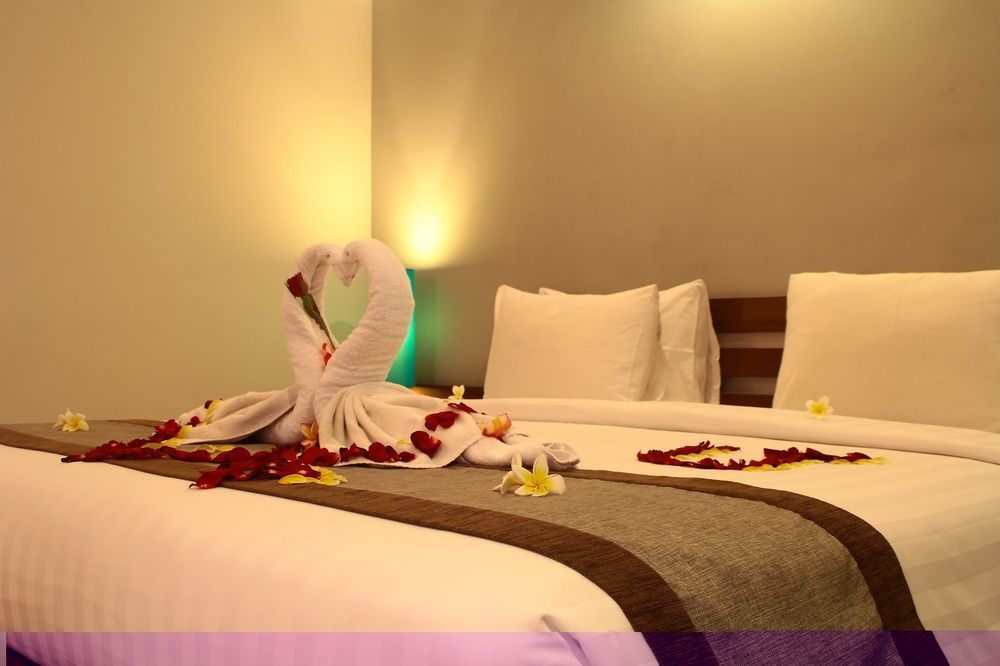 Royal Regantris Kuta Hotell Kuta Lombok Exteriör bild